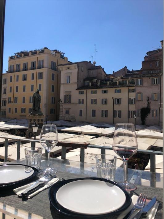 View On Campo De Fiori Irex Apartment Roma Exterior foto